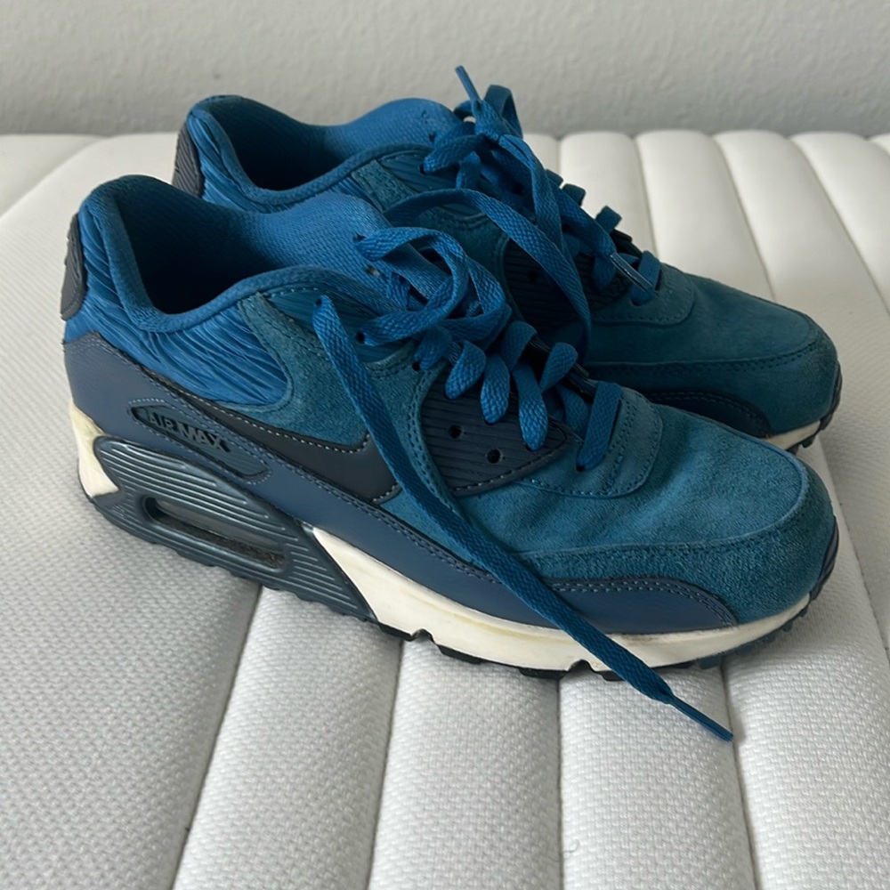 Nike Air Max 90